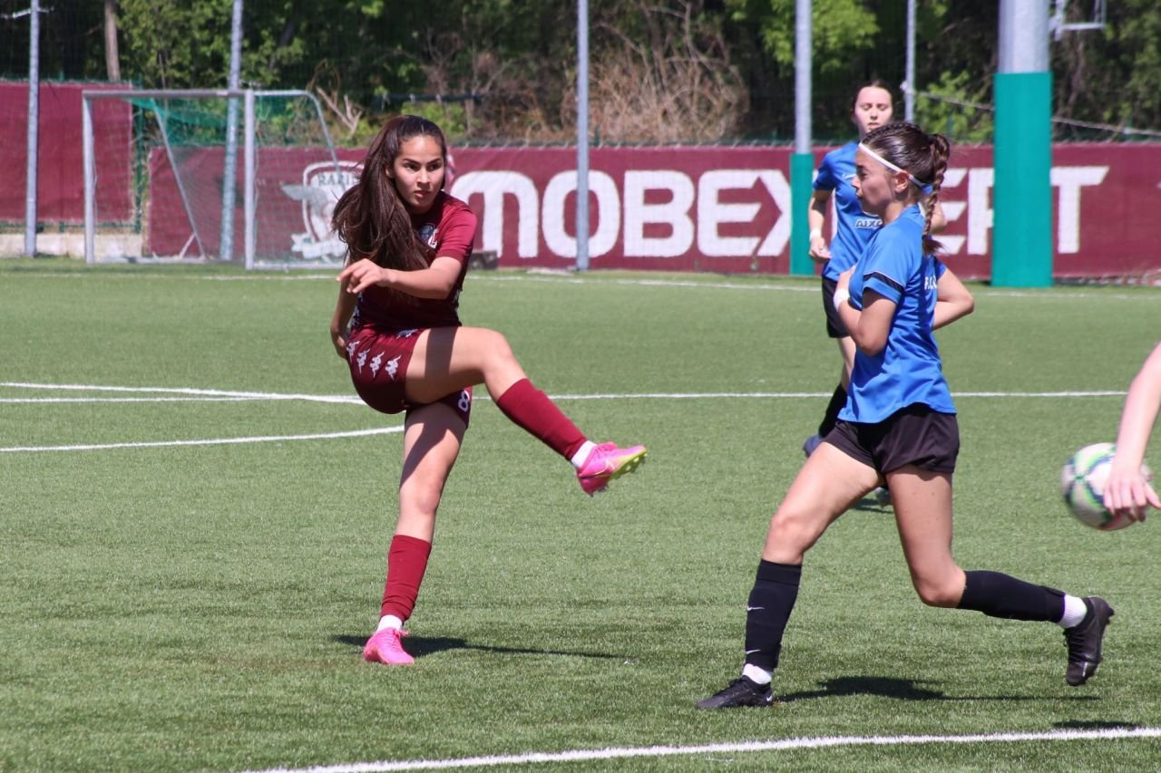 Promovare pentru echipa feminină a Rapidului, după ce a distrus-o pe FC Voluntari!_35