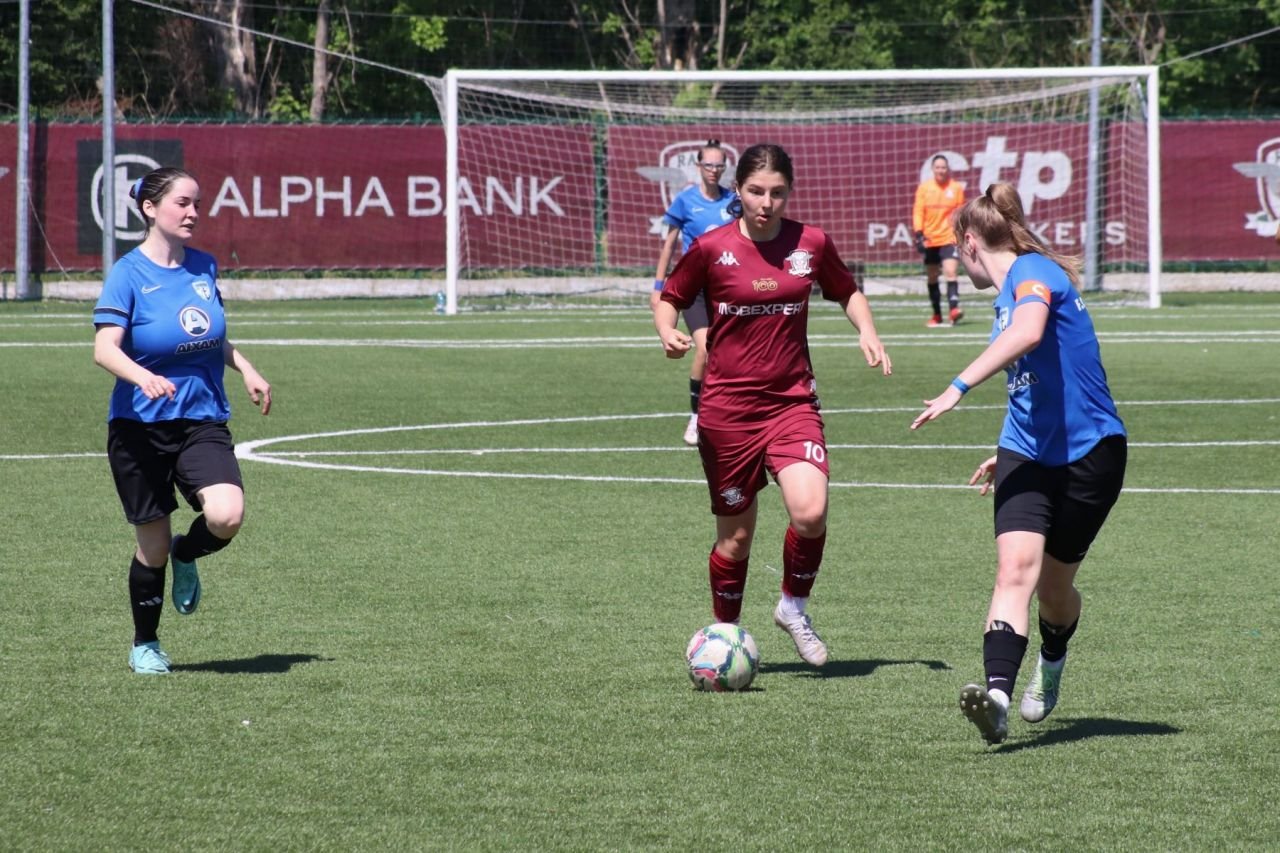 Promovare pentru echipa feminină a Rapidului, după ce a distrus-o pe FC Voluntari!_39