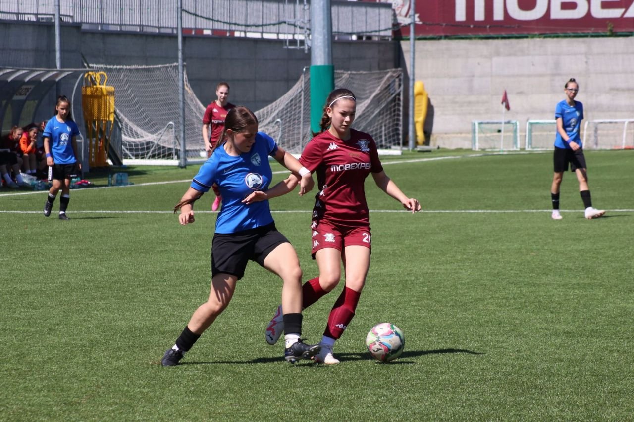 Promovare pentru echipa feminină a Rapidului, după ce a distrus-o pe FC Voluntari!_43