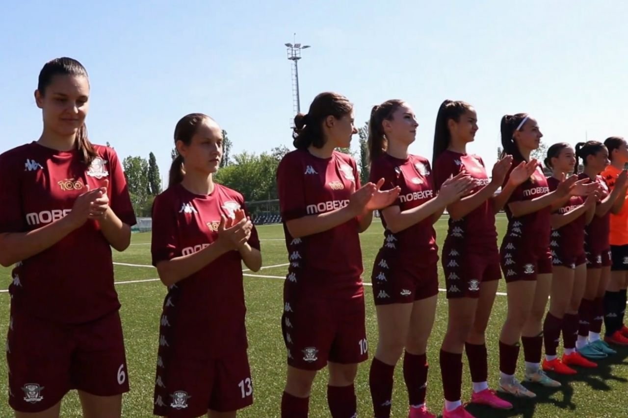 Promovare pentru echipa feminină a Rapidului, după ce a distrus-o pe FC Voluntari!_50