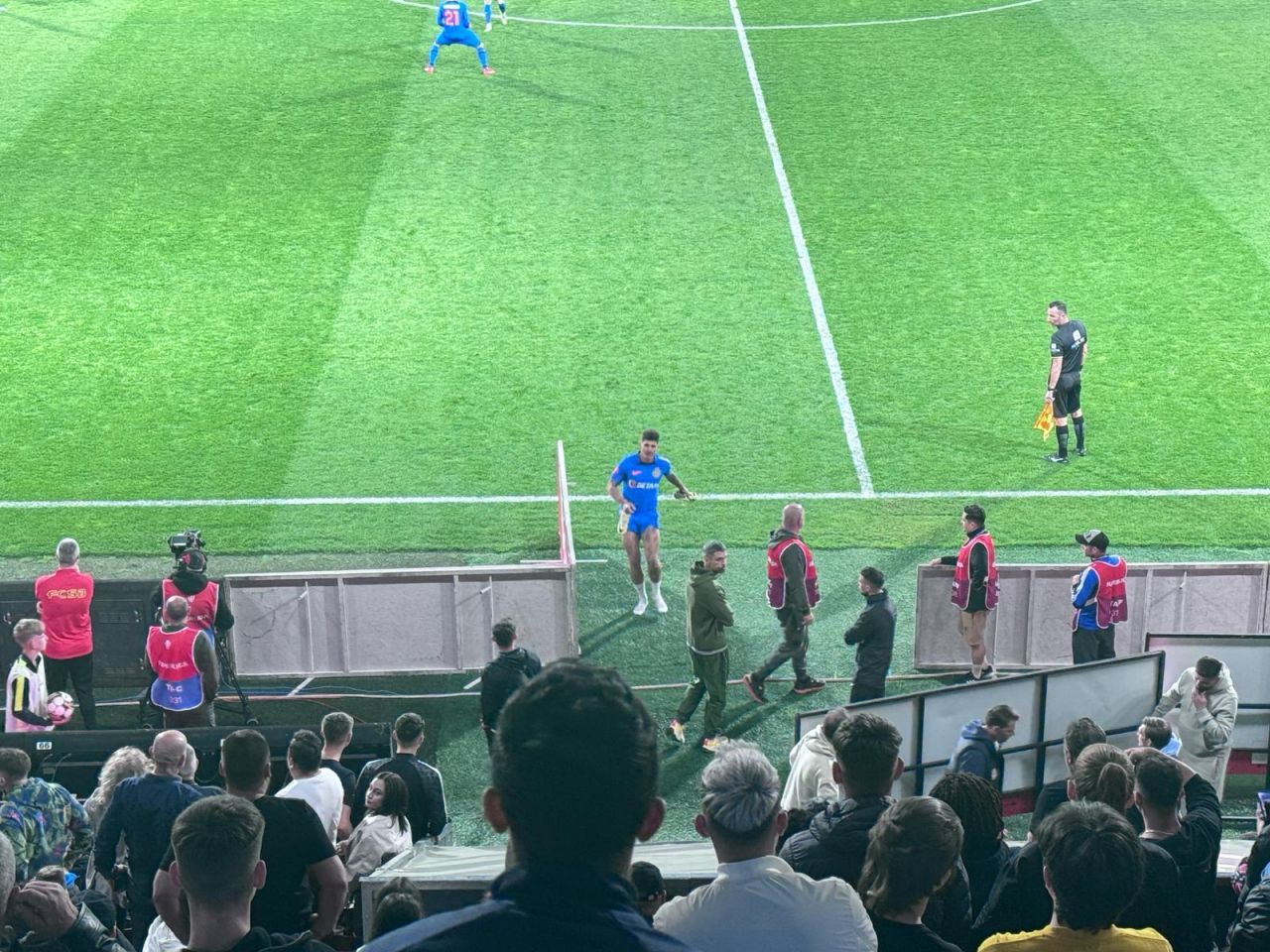 Gestul făcut de Florinel Coman după CFR Cluj - FCSB_5