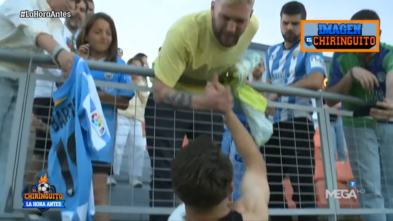 Scene nemaiîntâlnite în fotbalul spaniol! Un jucător i-a vândut tricoul unui suporter pentru 50 de euro: ”Clubul ne taxează!”_18