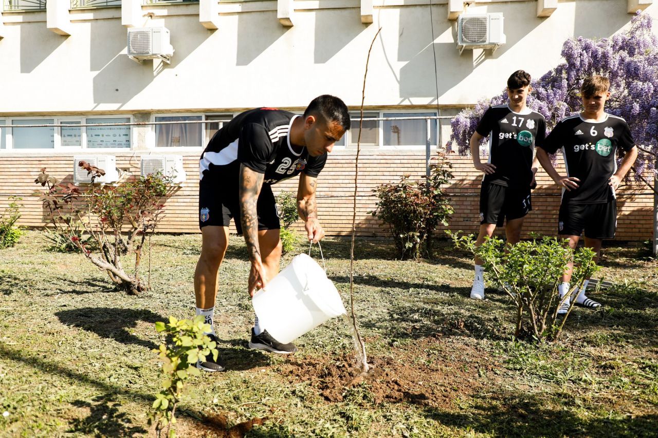 Steliștii, ca brazii! Ce îmbunătățire au adus fotbaliștii lui Oprița stadionului din Ghencea_6