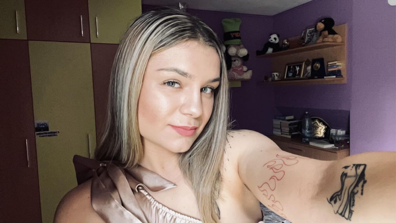 Andreea Cebuc, fetița “prea grasă” pentru a fi model a devenit campioană mondială _1
