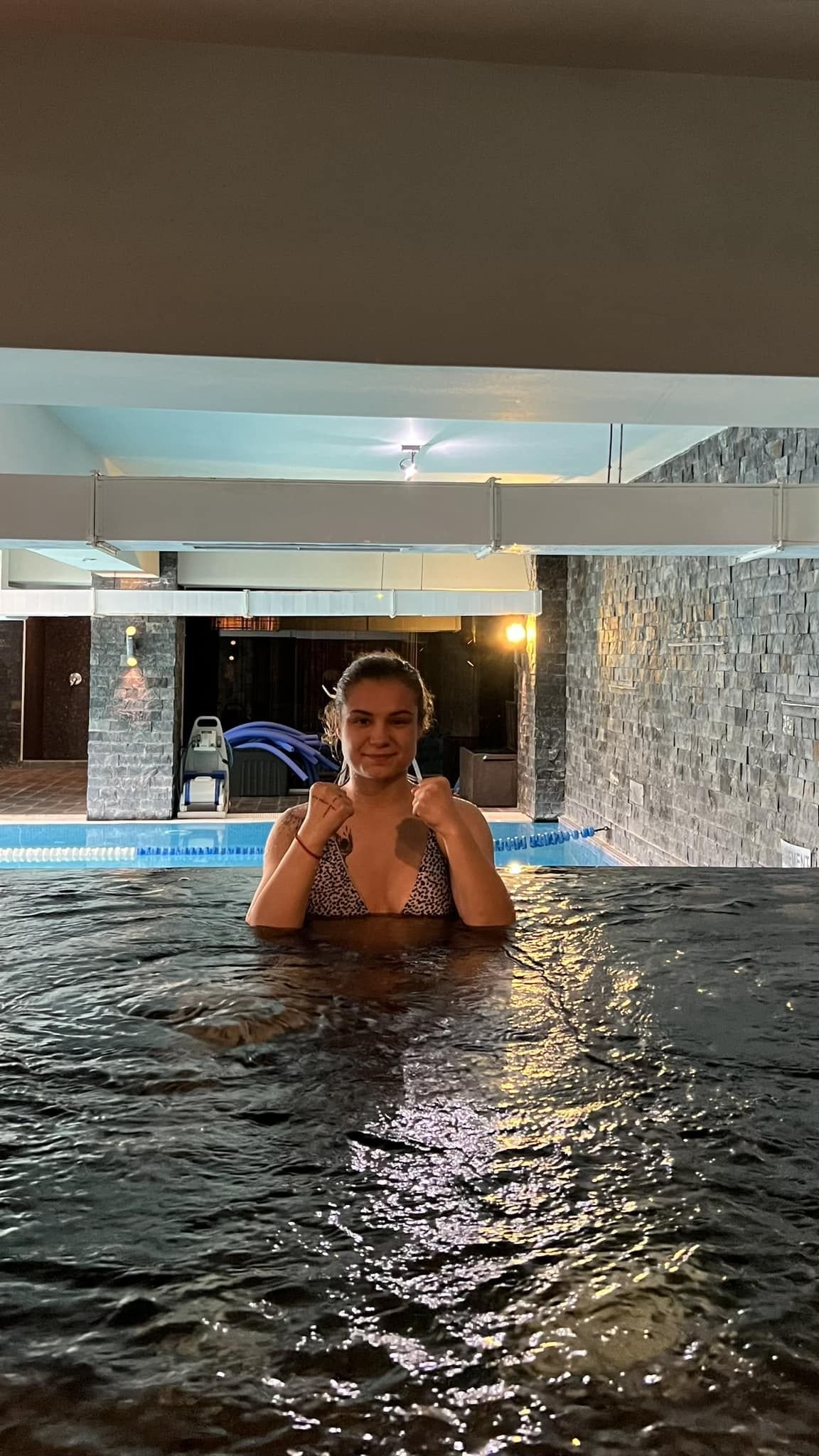 Andreea Cebuc, fetița “prea grasă” pentru a fi model a devenit campioană mondială _23