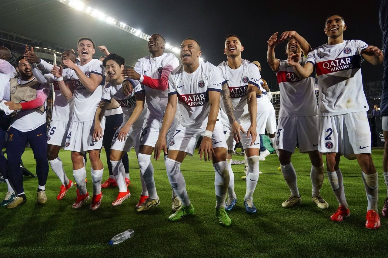 Este sezonul lui Kylian Mbappe! Cifre amețitoare după ”dubla” din FC Barcelona - PSG 1-4_2