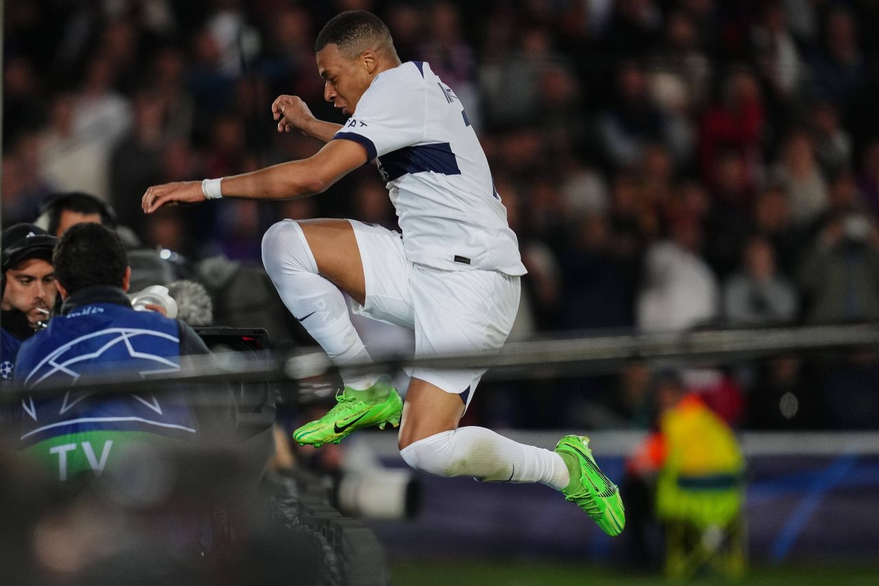 Este sezonul lui Kylian Mbappe! Cifre amețitoare după ”dubla” din FC Barcelona - PSG 1-4_1