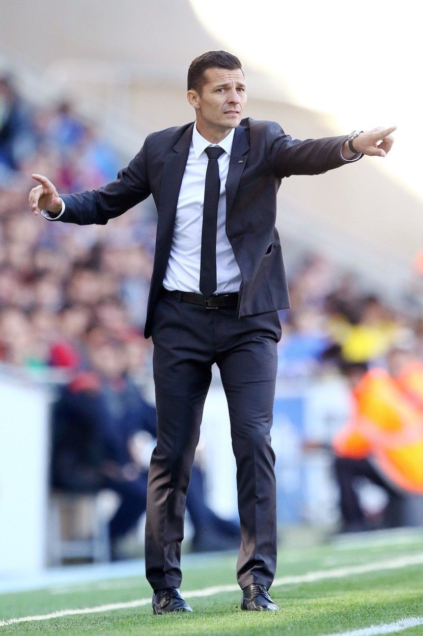 Din cine e format staff-ul lui Costel Gâlcă la Universitatea Craiova_8