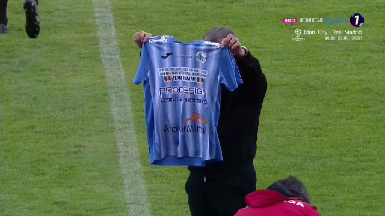 Apariție rară! Dorin Mateuț, prezent la Corvinul - Voluntari_2