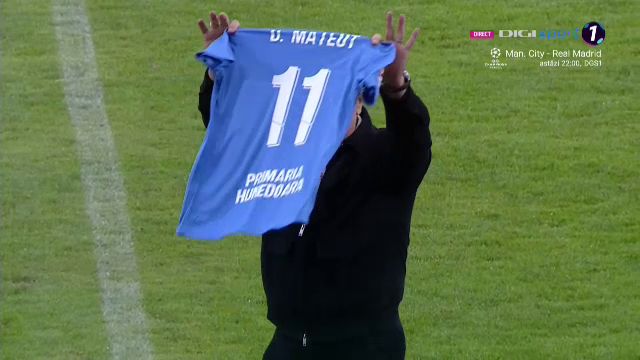 Apariție rară! Dorin Mateuț, prezent la Corvinul - Voluntari_7