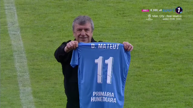 Apariție rară! Dorin Mateuț, prezent la Corvinul - Voluntari_9