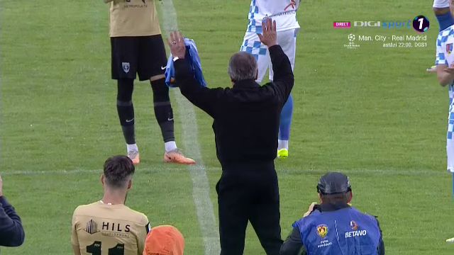 Apariție rară! Dorin Mateuț, prezent la Corvinul - Voluntari_26