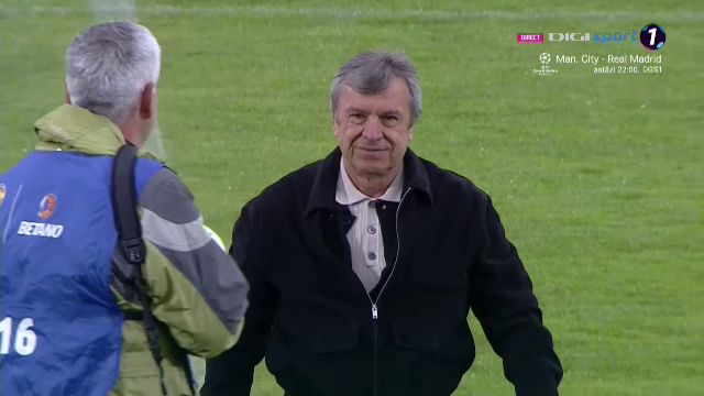 Apariție rară! Dorin Mateuț, prezent la Corvinul - Voluntari_31