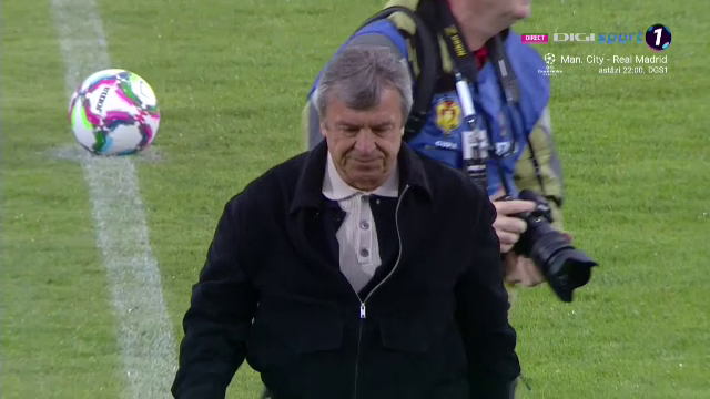 Apariție rară! Dorin Mateuț, prezent la Corvinul - Voluntari_33