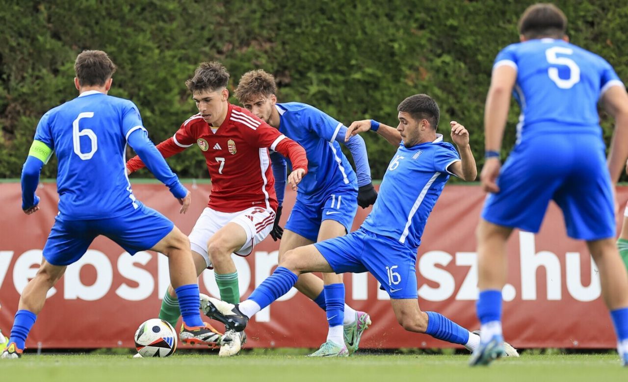 Fotbalistul român din Cluj-Napoca titular meci de meci în naționala Ungariei: ”Un salt uriaș, sunt foarte bucuros că mereu sunt convocat”!_1