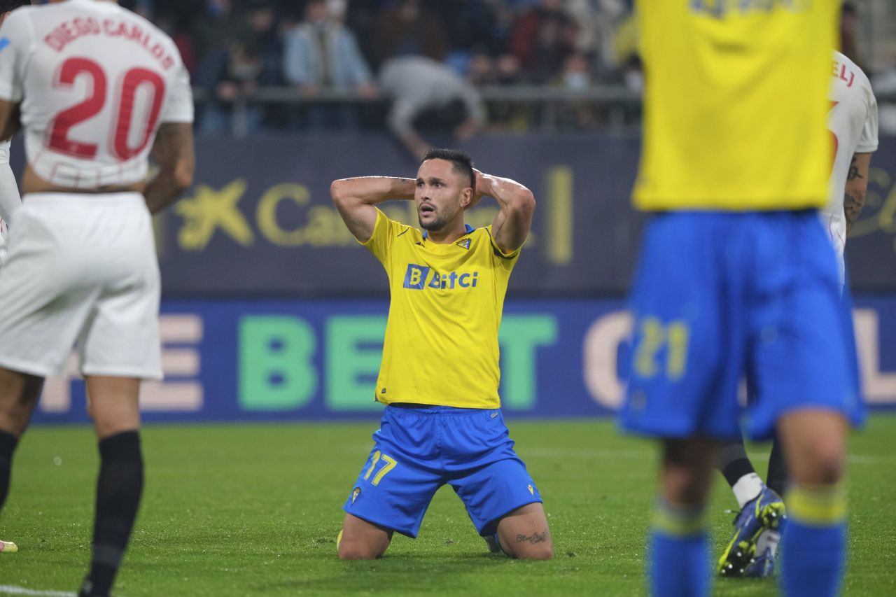 Atacantul român dorit de Dinamo și Rapid are cifre submediocre: trei goluri și opt șuturi în tot sezonul_2