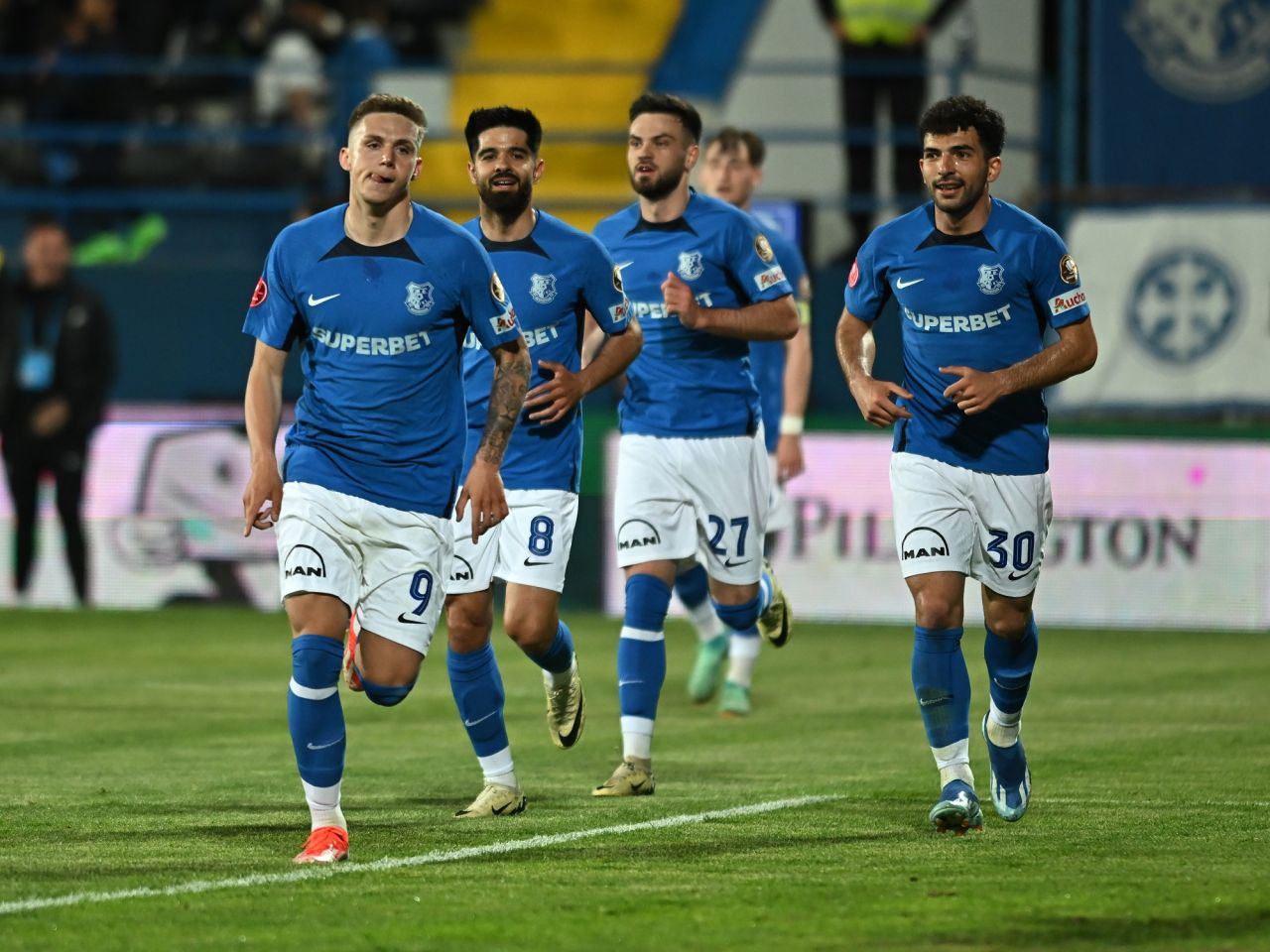 Farul &ndash; CFR Cluj 5-1. Scor istoric pentru trupa lui Hagi! Avantaj pentru FCSB