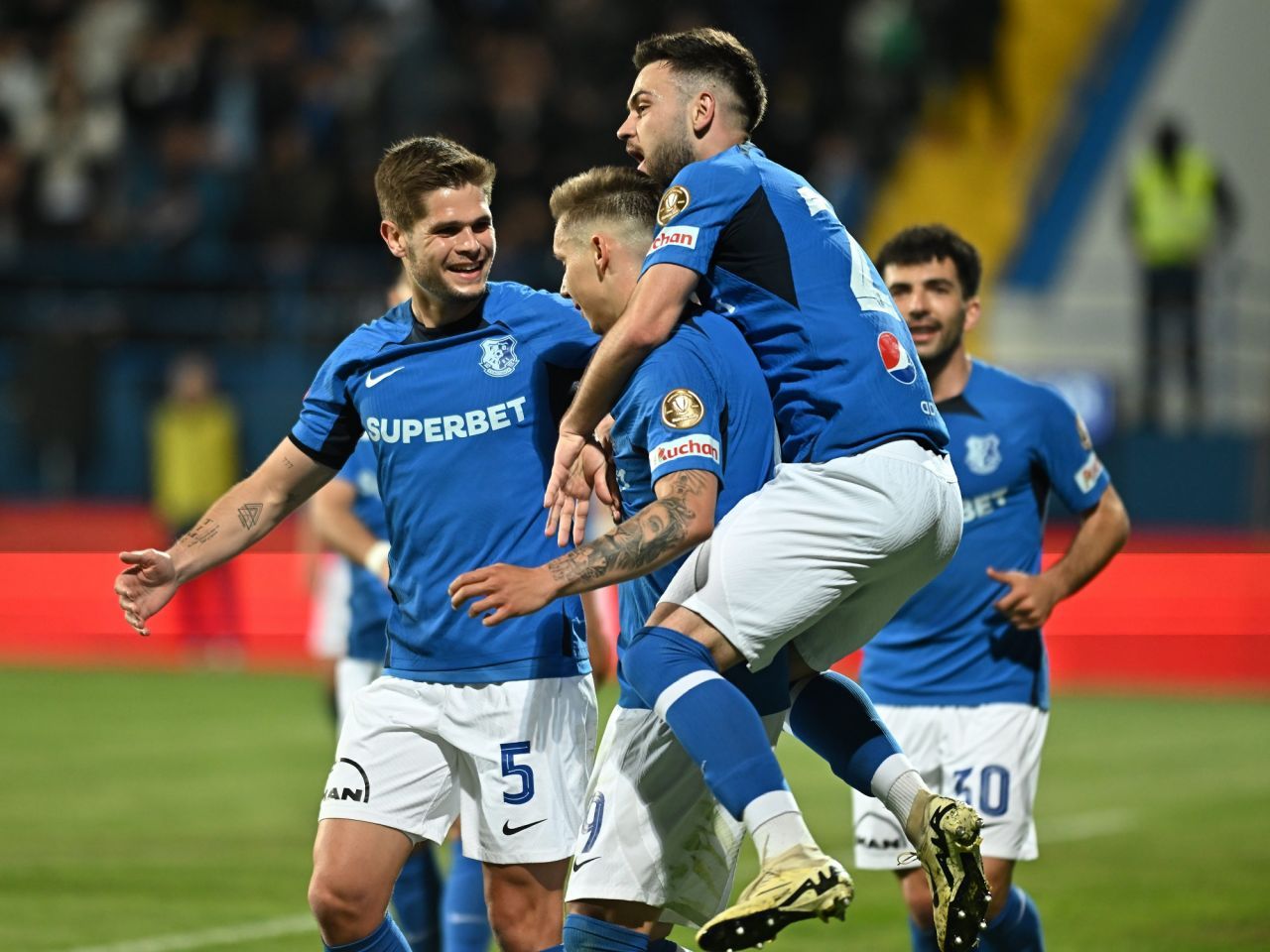 Farul – CFR Cluj 5-1. Scor istoric pentru trupa lui Hagi! Avantaj pentru FCSB_13