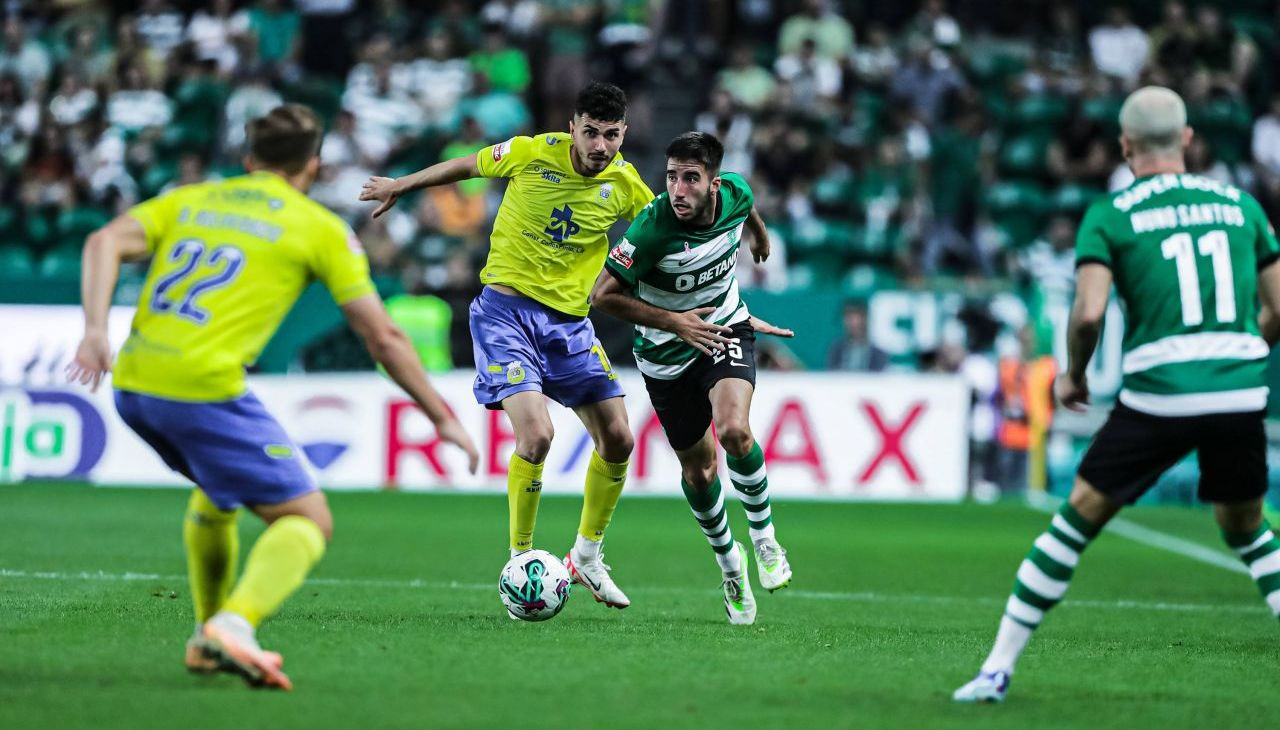 Atacantul minune care rupe porțile &icirc;n Portugalia, inaccesibil pentru FCSB: c&acirc;t costă, de fapt, și ce echipe &icirc;l vor