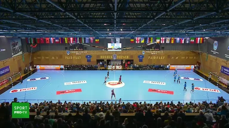 CSM București - Rapid. Primele șapte minute din semifinala Cupei Rom&acirc;niei (20.04.2024)