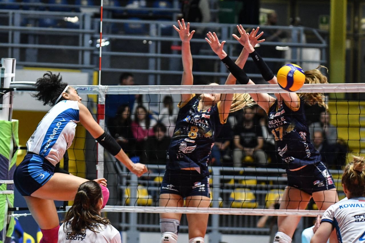 Românca Eliza Inneh, campioană și MVP în finală! Voleibalista noastră, pur și simplu minunată în Polonia_12