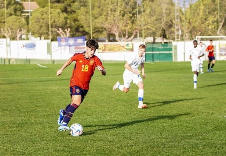 Se naște ”Furia Rumana”! Nu unul, nu doi, ci trei fotbaliști români sunt la aceeași națională a Spaniei: ”Am fost și nu am fost surprinși”_11