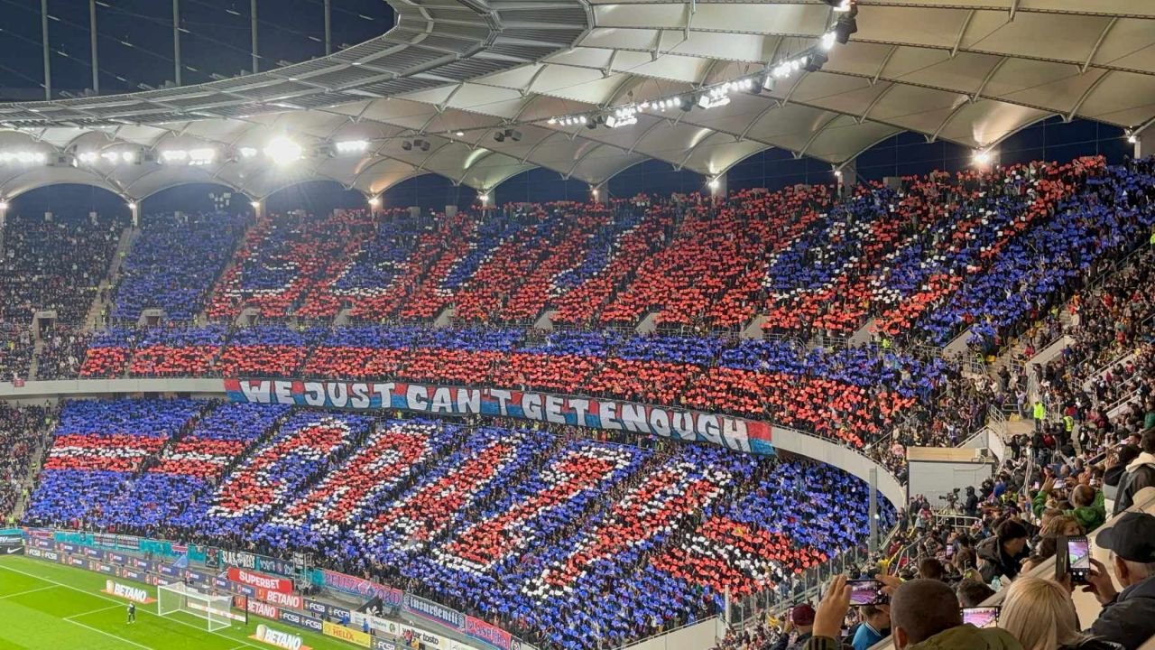 S-a stabilit un nou record în acest sezon! Câți spectatori au fost prezenți la FCSB - Rapid_3