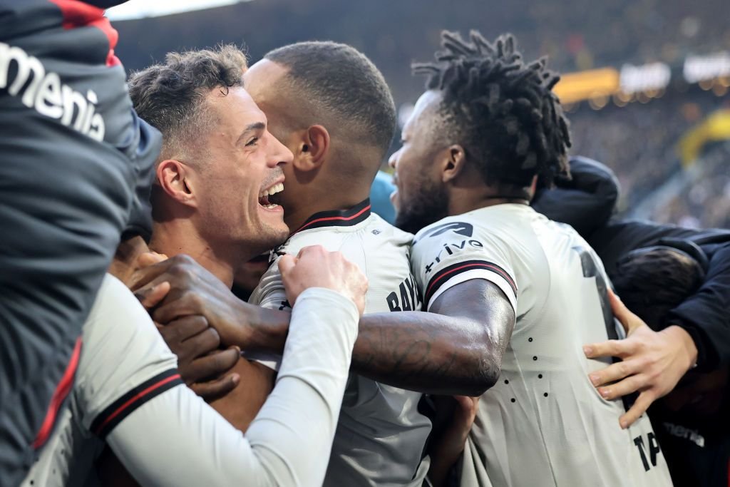 Invincibila Bayer! Leverkusen revine formidabil, în prelungiri, pe terenul Borussiei și rămâne neînvinsă în acest sezon_3