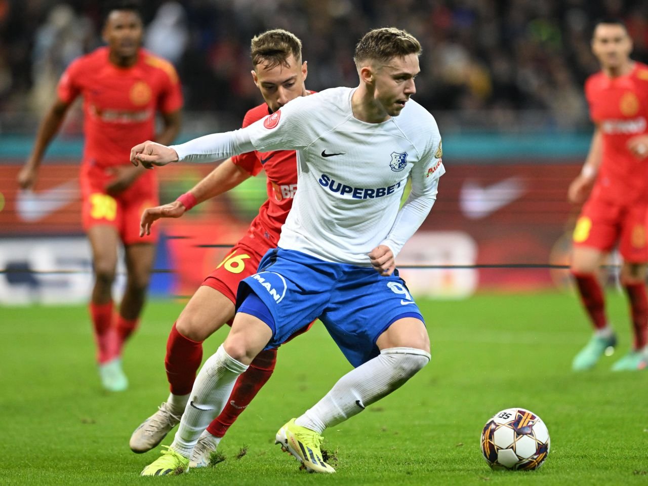Transferuri de Champions League la FCSB! Gigi Becali a spus pe cine aduce și pe cine nu aduce după ce ia titlul