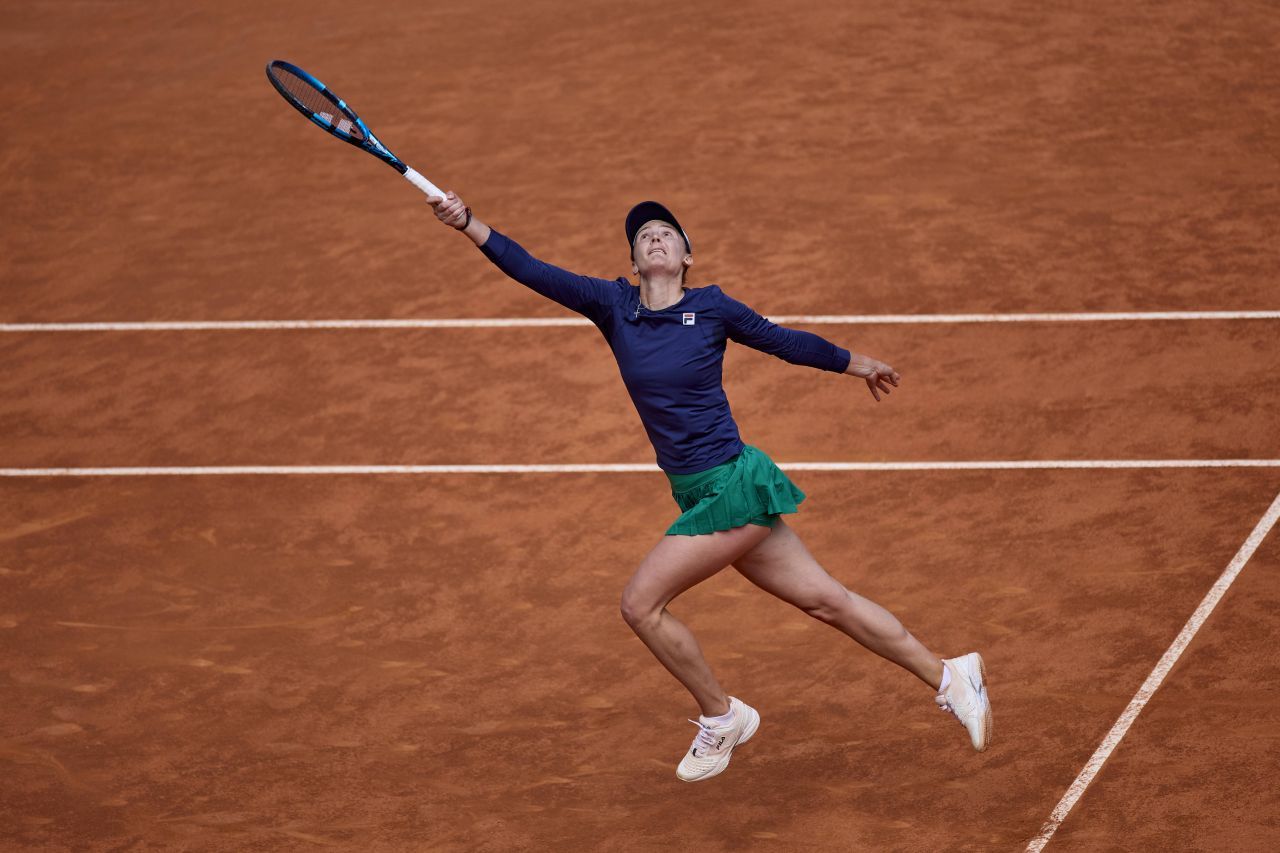 Irina Begu - Linda Fruhvirtova 6-4, 7-6 (7/0), la Madrid. Adversară tare pentru româncă în turul al doilea: nr. 20 WTA_1