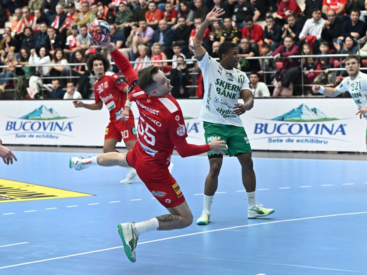 Dinamo – Skjern Handbold 28-27 | ”Dulăii”, cu un pas în Final Four_1