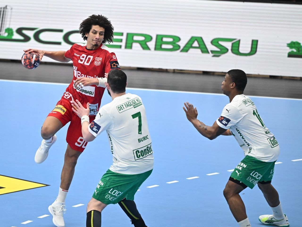 Dinamo – Skjern Handbold 28-27 | ”Dulăii”, cu un pas în Final Four_9