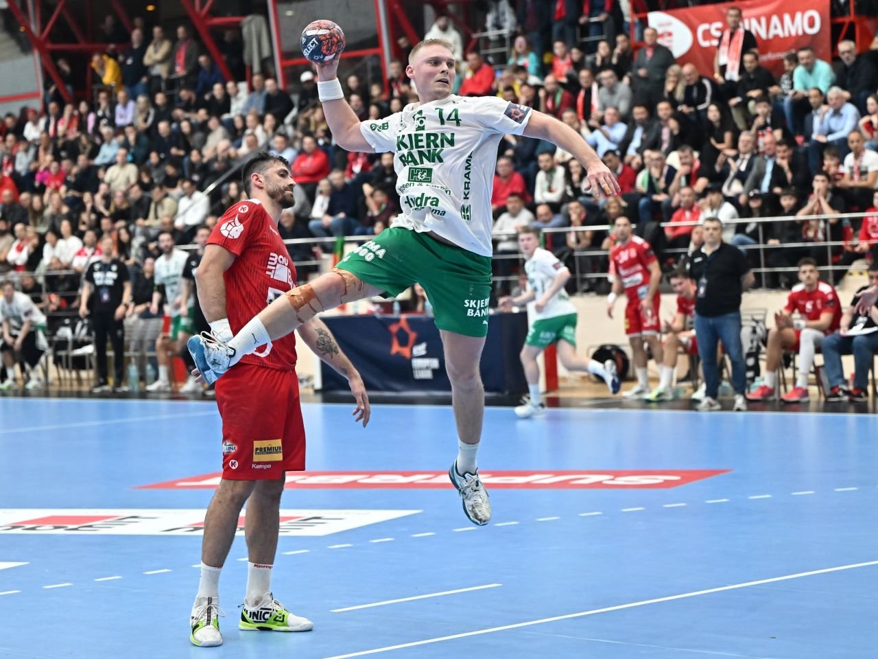 Dinamo – Skjern Handbold 28-27 | ”Dulăii”, cu un pas în Final Four_14