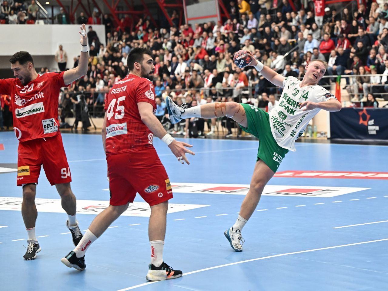 Dinamo – Skjern Handbold 28-27 | ”Dulăii”, cu un pas în Final Four_16