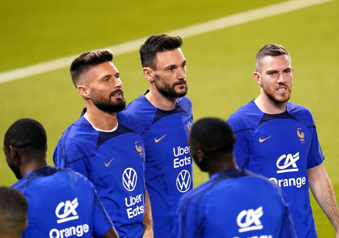 Olivier Giroud pleacă de la AC Milan! La ce echipă va juca din luna august_2
