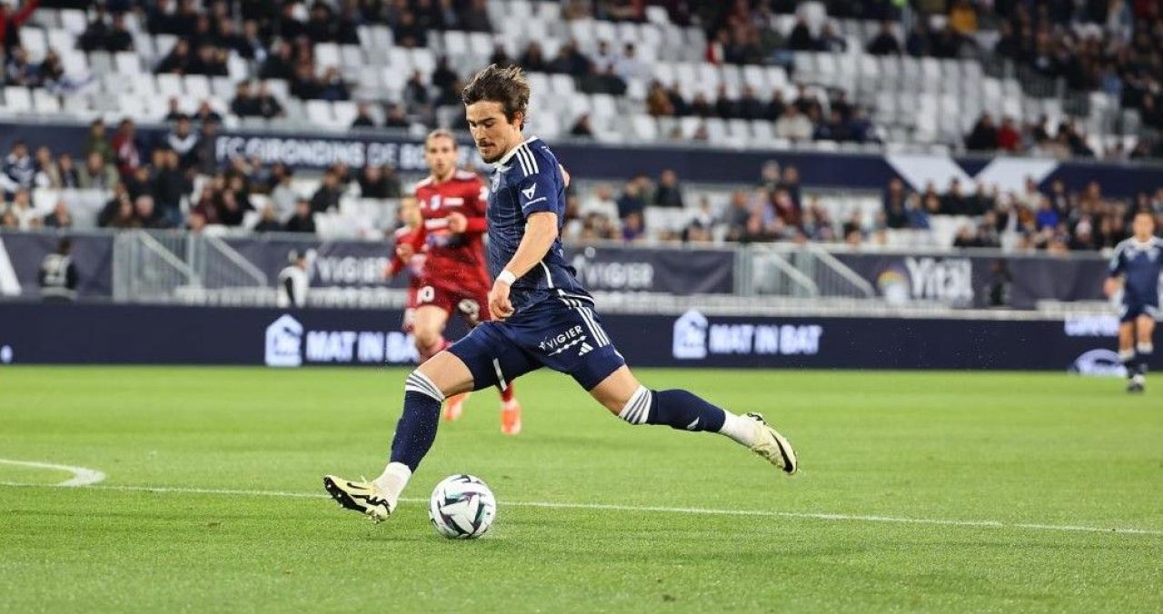 Alexi Pitu, bun ca vinul de Bordeaux! ”Doar pe el l-am văzut pe teren în primele 20 de minute”_2