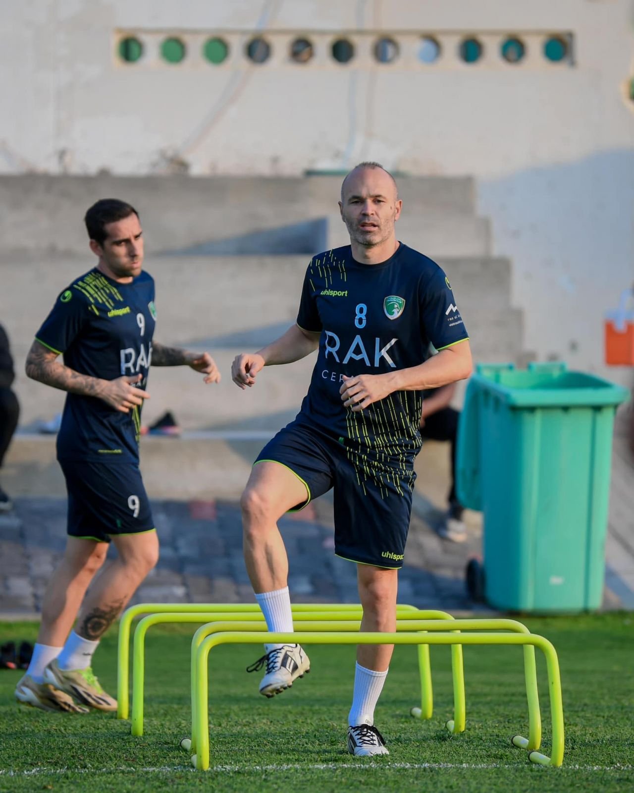 Cum se descurcă Walter Zenga la echipa din Emirate unde îl are ca elev pe Andres Iniesta, campionul mondial și european care va împlini 40 de ani_4