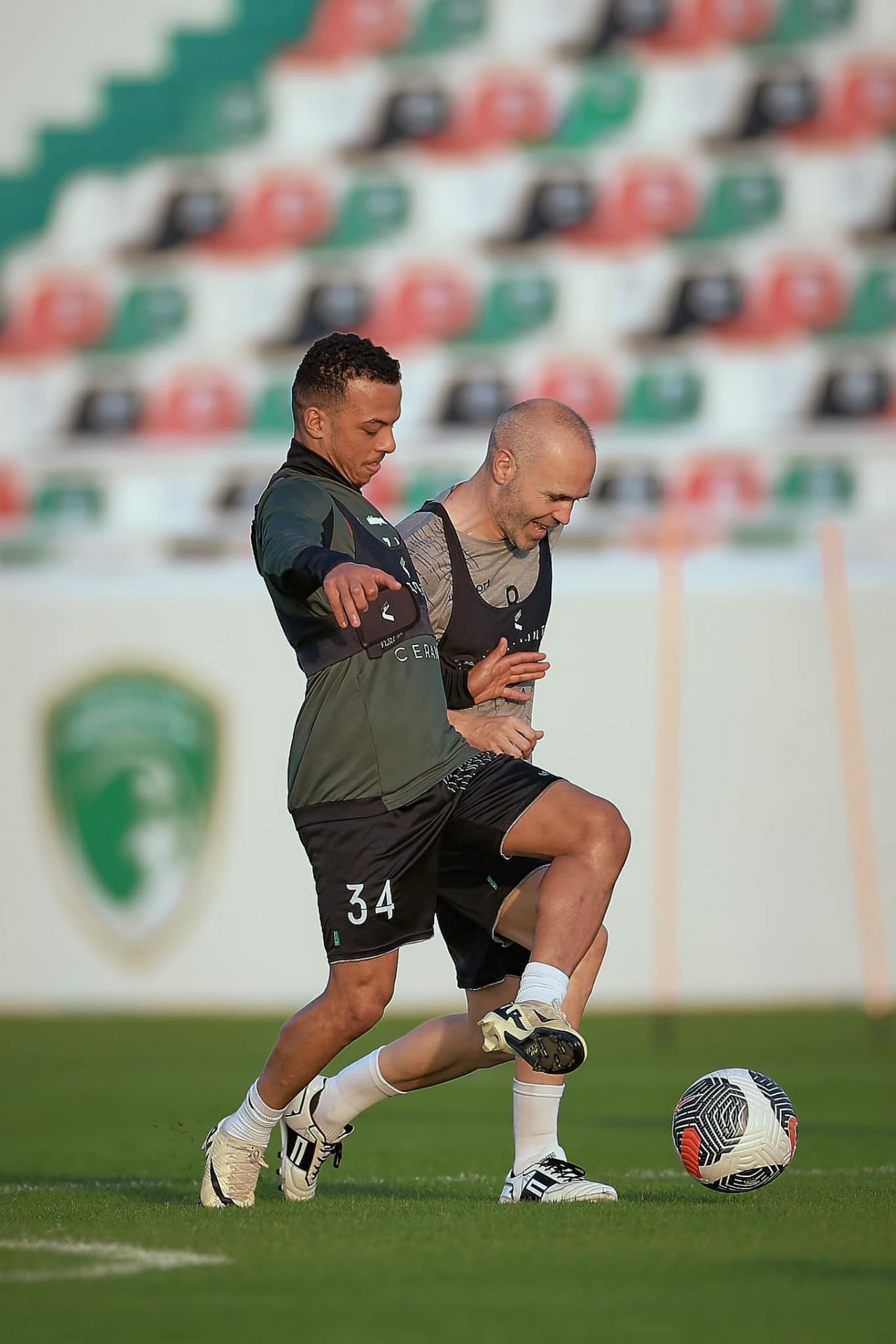 Cum se descurcă Walter Zenga la echipa din Emirate unde îl are ca elev pe Andres Iniesta, campionul mondial și european care va împlini 40 de ani_8
