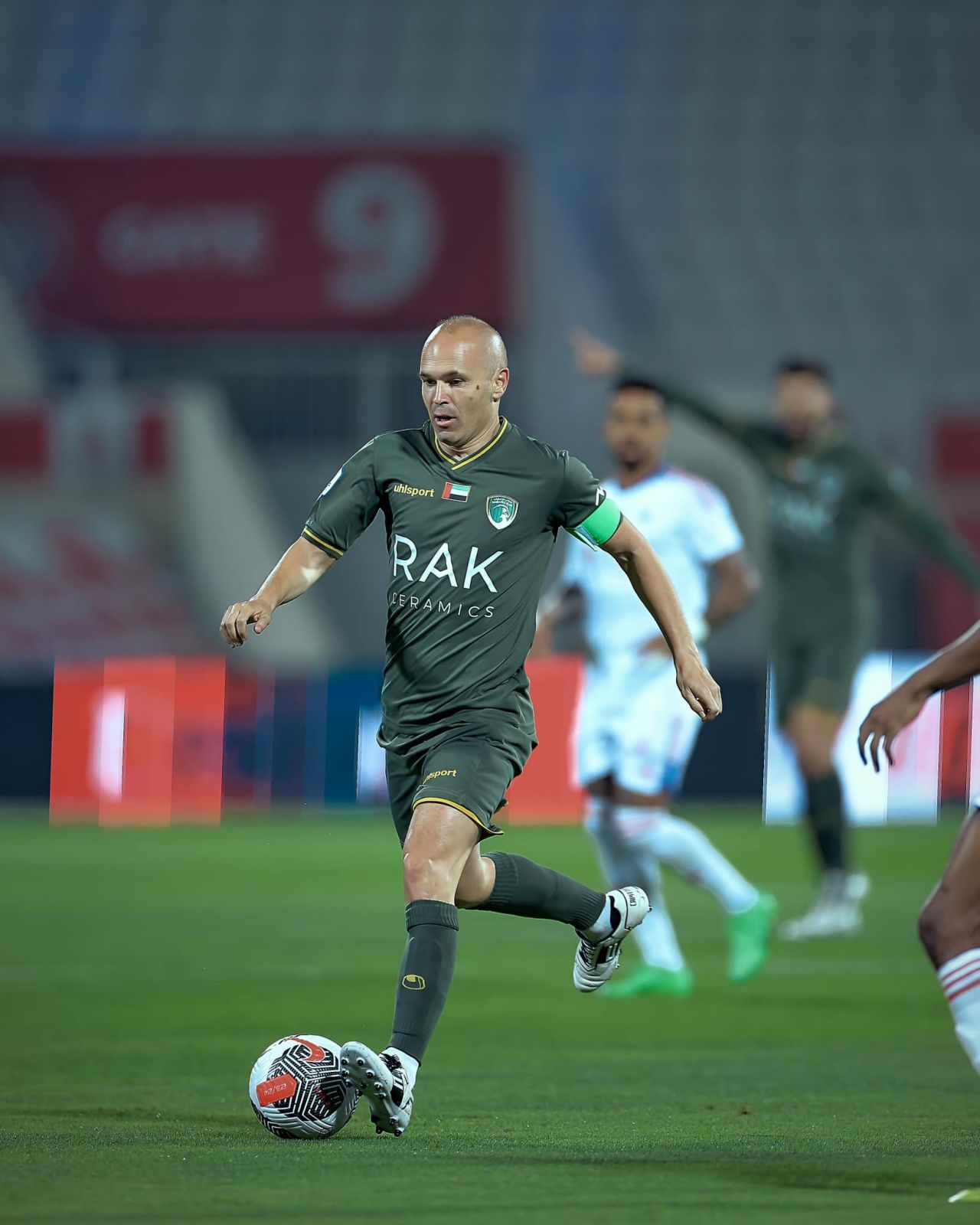 Cum se descurcă Walter Zenga la echipa din Emirate unde îl are ca elev pe Andres Iniesta, campionul mondial și european care va împlini 40 de ani_17