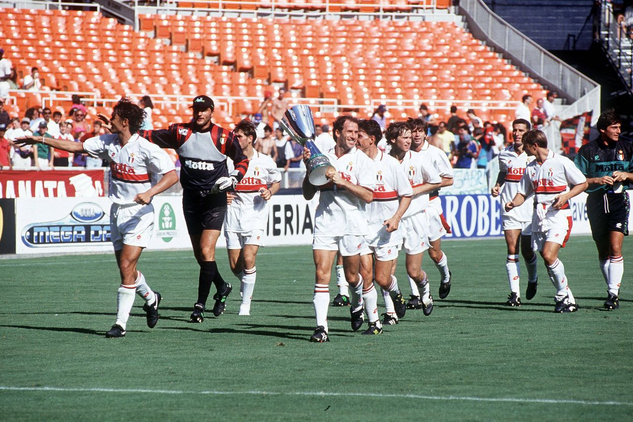 Florin Răducioiu a fost invitatul lui Cătălin Oprișan la Arena Sport.ro. 