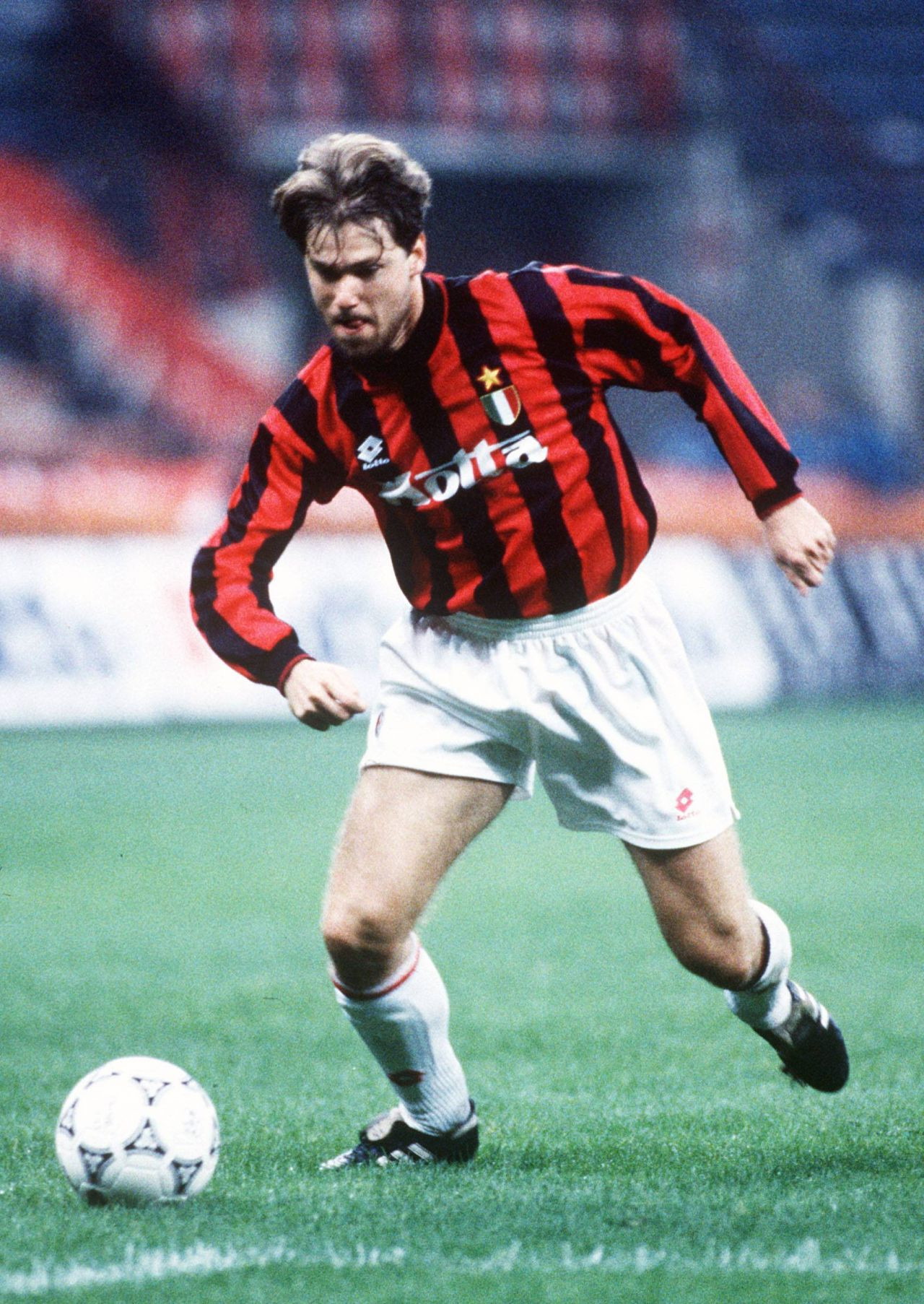 Florin Răducioiu a fost invitatul lui Cătălin Oprișan la Arena Sport.ro. 