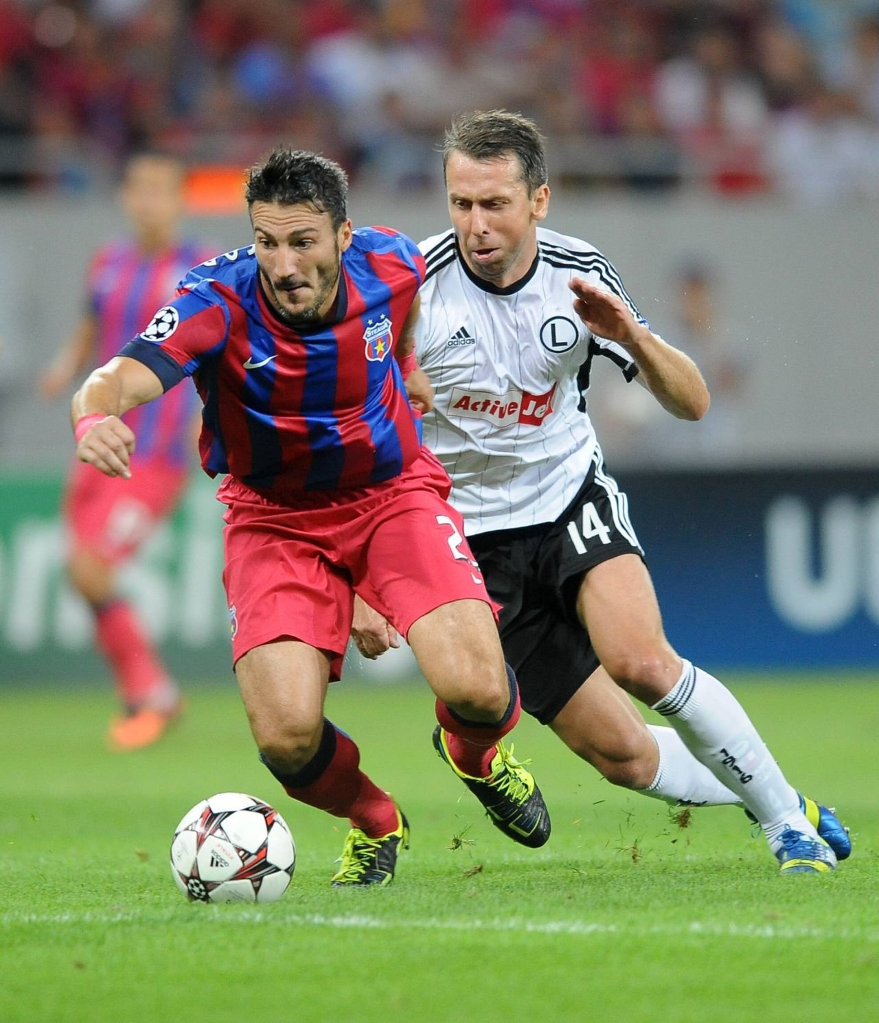 Federico Piovaccari, cu părul alb la 40 de ani, a înscris primul gol la noua echipă! Interviu cu ultimul marcator pentru FCSB în grupele Champions League_8