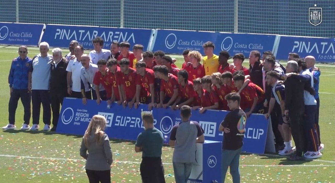 Ares Căpățână, fotbalist la Leganes, a debutat pentru naționala Spaniei și a câștigat primul trofeu! ”A fost emoționant”_5