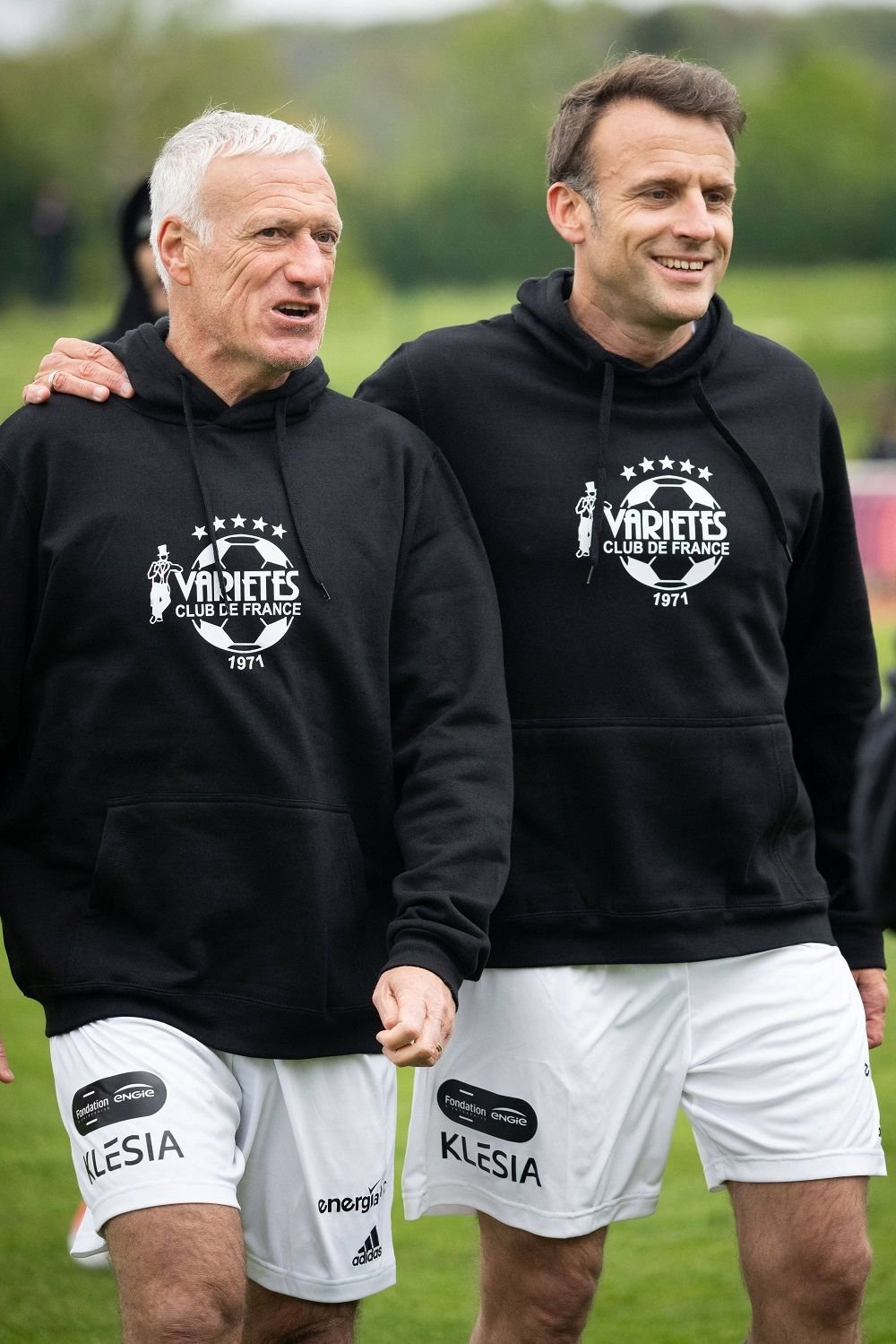 Emmanuel Macron, ce execuție! Cum a dat gol din penalty președintele Franței împotriva echipei lui Arsene Wenger_11