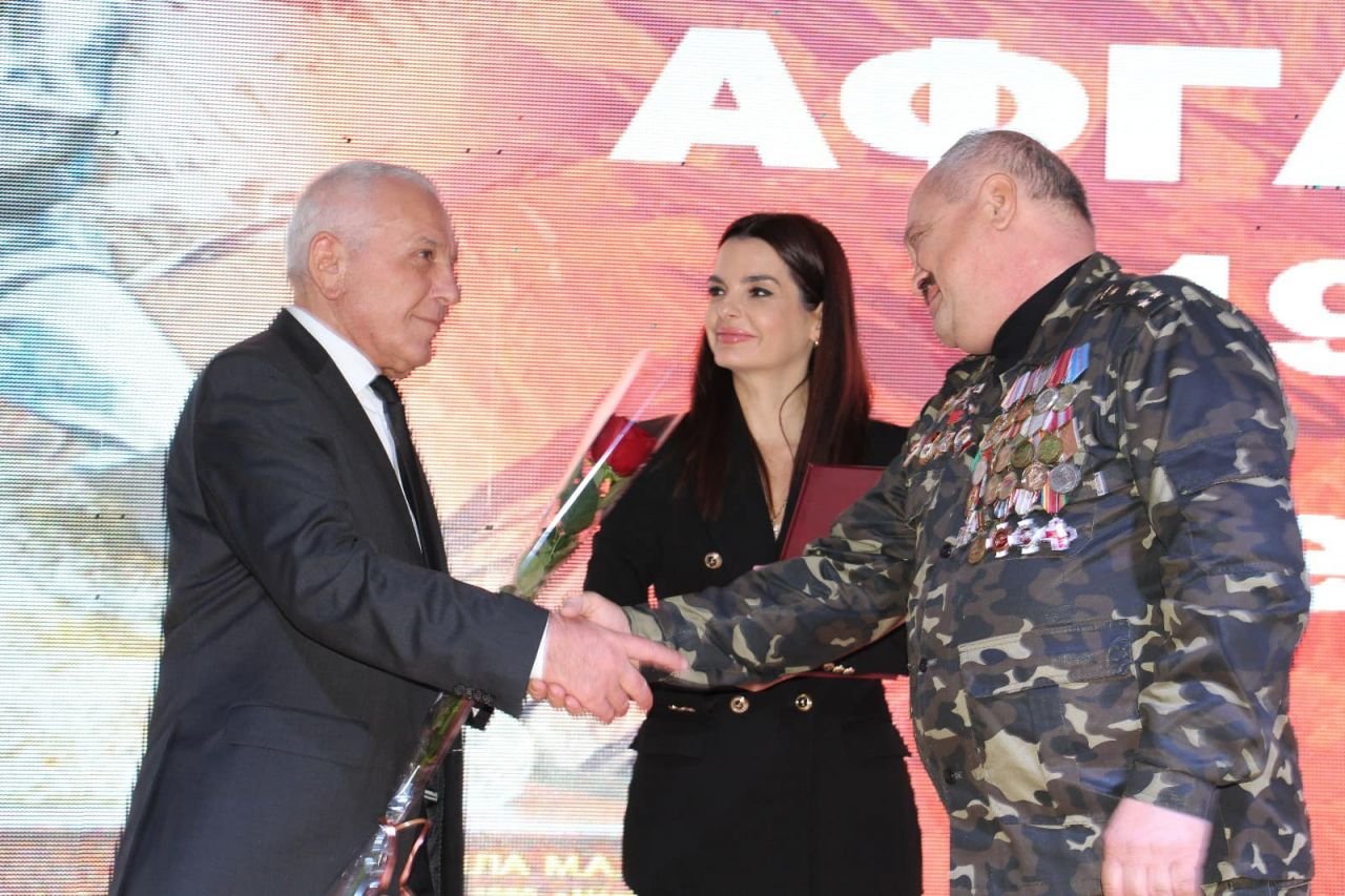 Evghenia Guțul, bașkana tatuată a Găgăuziei, face parte dintr-un ”grup criminal organizat”! Procurorii din Moldova au finalizat urmărirea penală UPDATE_34