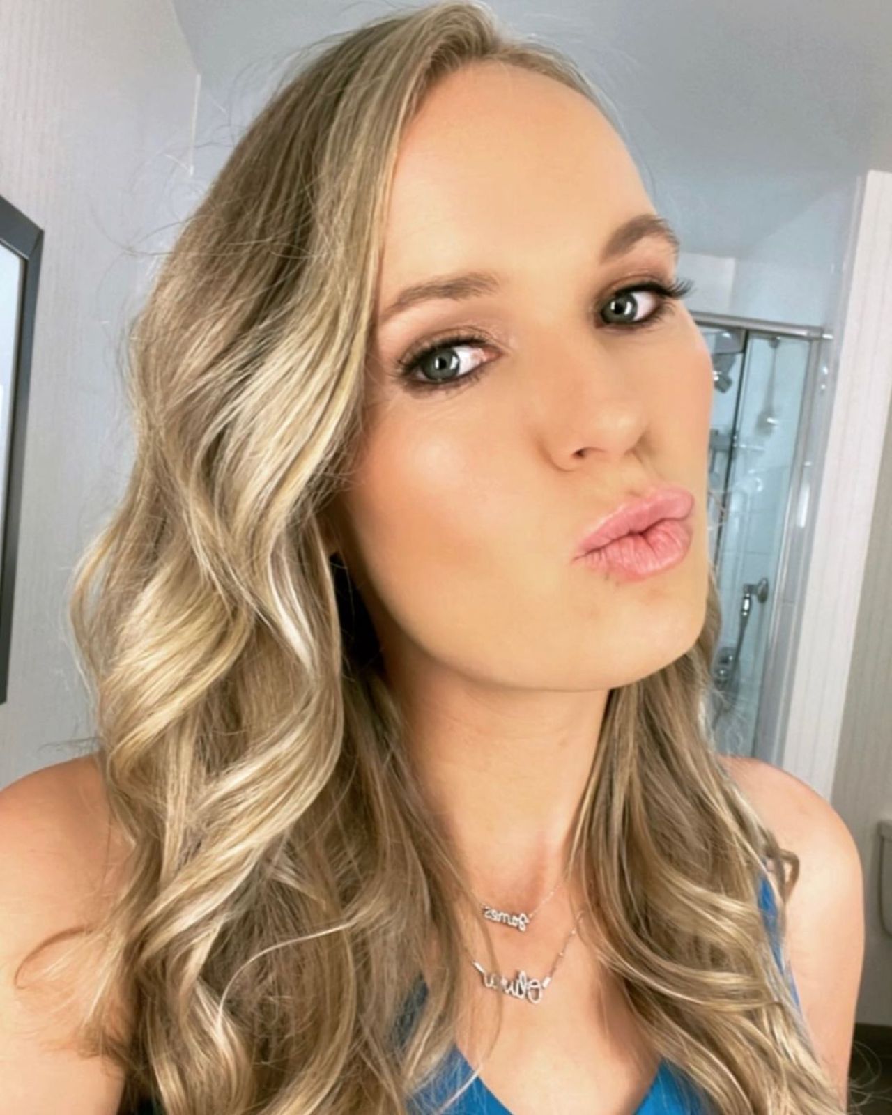 Caroline Wozniacki, făcută praf de fanii tenisului! Nu au uitat de conflictul cu Halep: ”Retrage-te!”_12