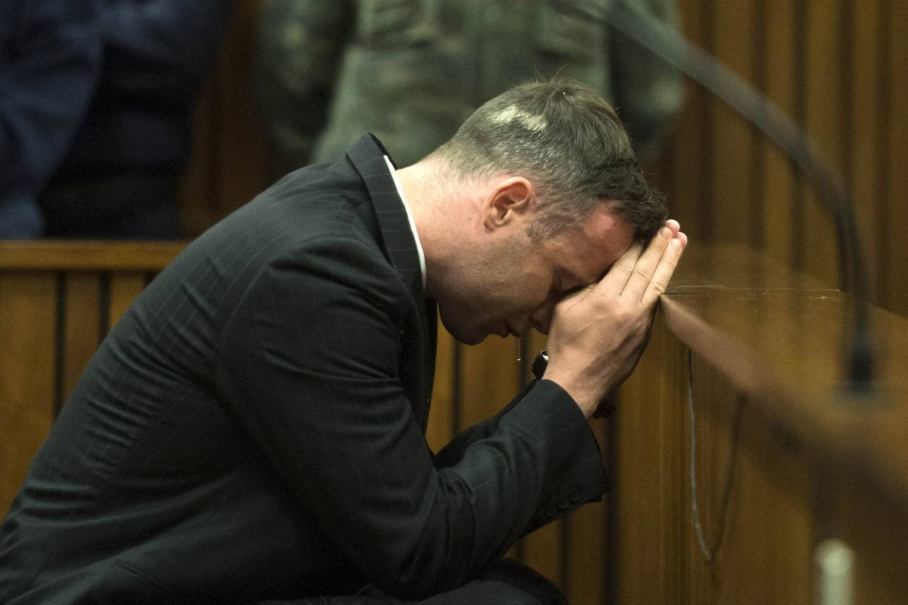 Sportivul care și-a ucis iubita, prima apariție după ce a fost eliberat! Cum arată Oscar Pistorius după 9 ani de închisoare_10