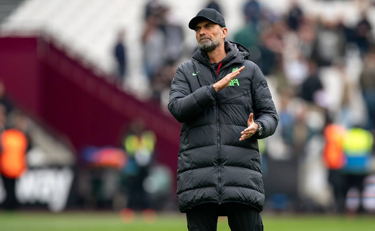 Final trist de eră la Liverpool: Salah și Klopp, conflict &icirc;n timpul meciului care i-a lăsat pe cormorani fără șanse la titlu