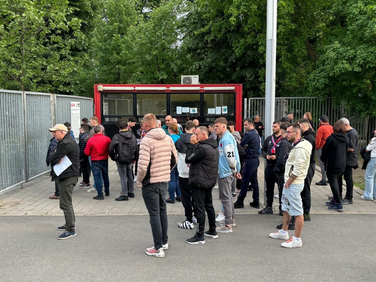 Arena Națională, luată cu asalt de fani cu două ore înainte de startul meciului FCSB - Farul _11