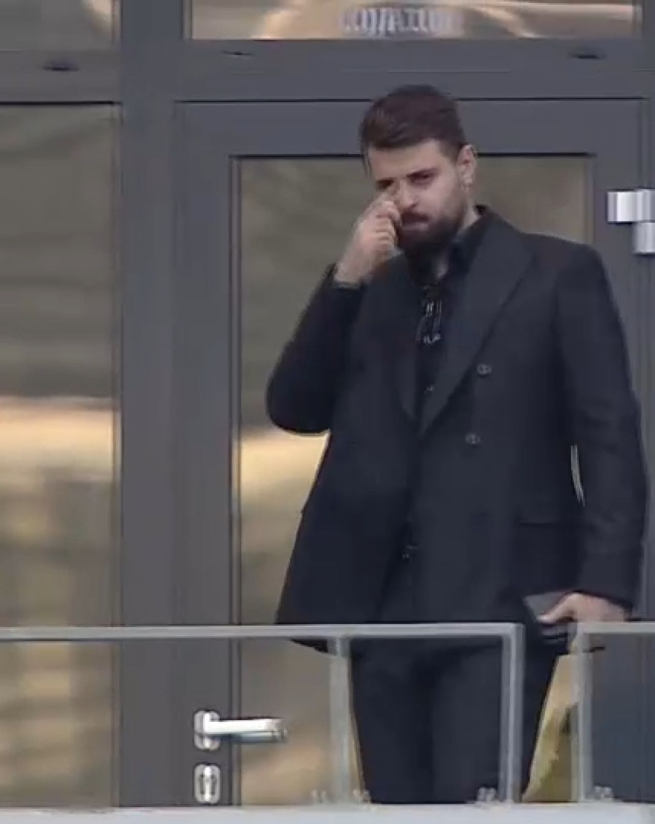 Prima apariție publică a lui Adrian Mititelu Jr după ce a ieșit din comă! Cum a fost surprins la FCU – U Cluj_5